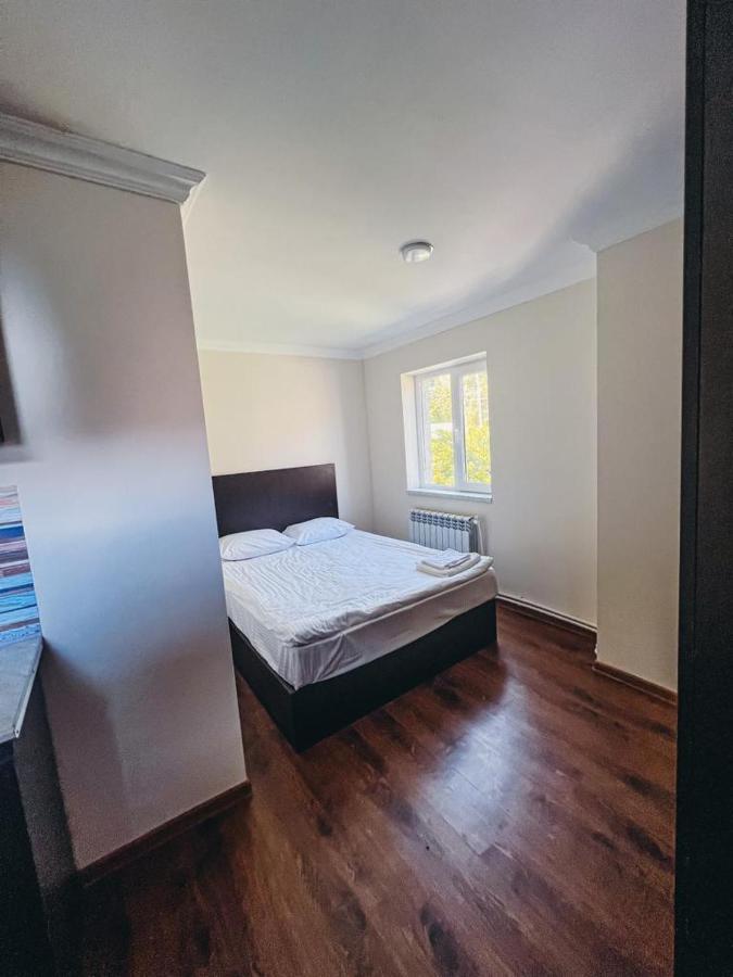 Apartaments Tsaghkadzor Hrazdan Esterno foto